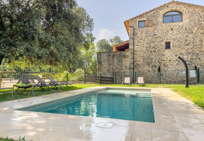 Appartement in Montagut i Oix - Can Blanc de Montagut, Dalt Appartement in Montagut i Oix - Can Blanc de Montagut, Dalt