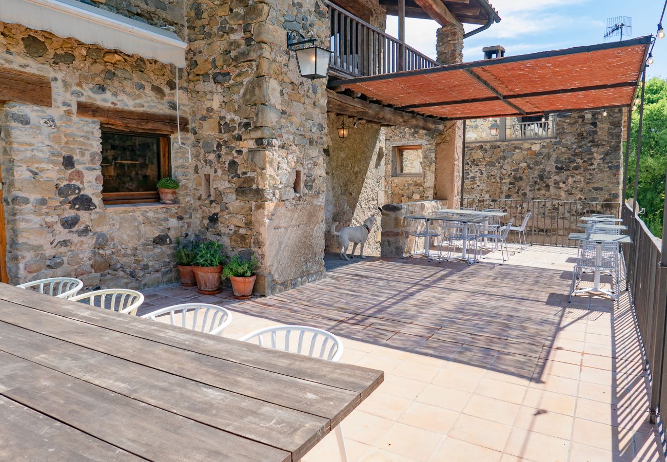 Cottage in Montagut i Oix - Can Riera de Montagut (7 rooms)