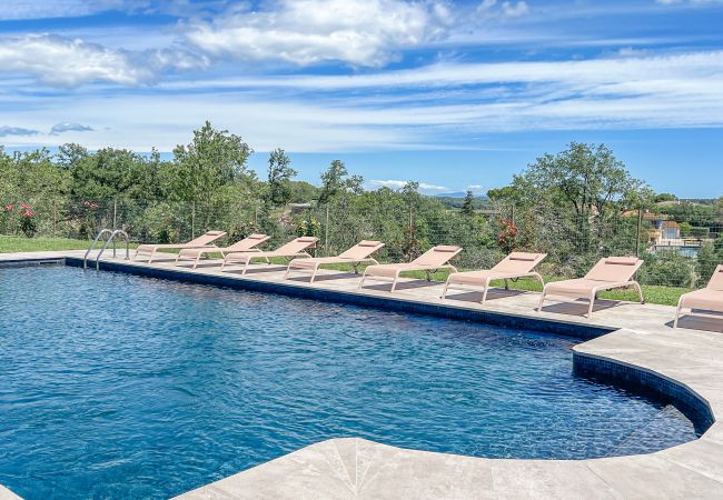 Cottage in Cornellà del Terri - Mas Maria Carmen Dalmau Cottage in Cornellà del Terri - Mas Maria Carmen Dalmau