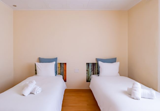 Villa in Banyoles - Sports Villa Banyoles Villa in Banyoles - Sports Villa Banyoles