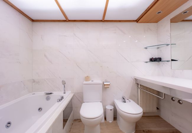 Villa in Banyoles - Sports Villa Banyoles Villa in Banyoles - Sports Villa Banyoles