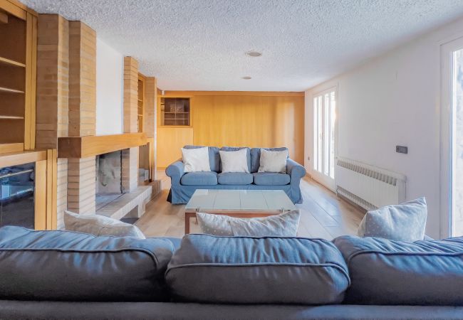 Villa in Banyoles - Sports Villa Banyoles Villa in Banyoles - Sports Villa Banyoles