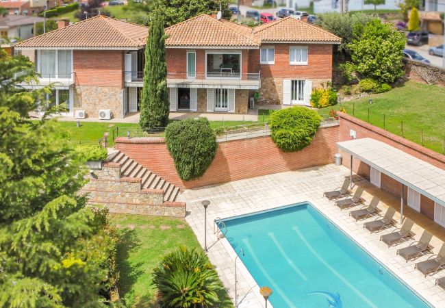 Villa in Banyoles - Sports Villa Banyoles Villa in Banyoles - Sports Villa Banyoles