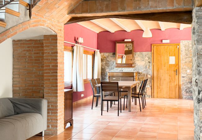 Cottage in Sant Feliu de Pallerols - Aiguabella, Ca la Maria Cottage in Sant Feliu de Pallerols - Aiguabella, Ca la Maria