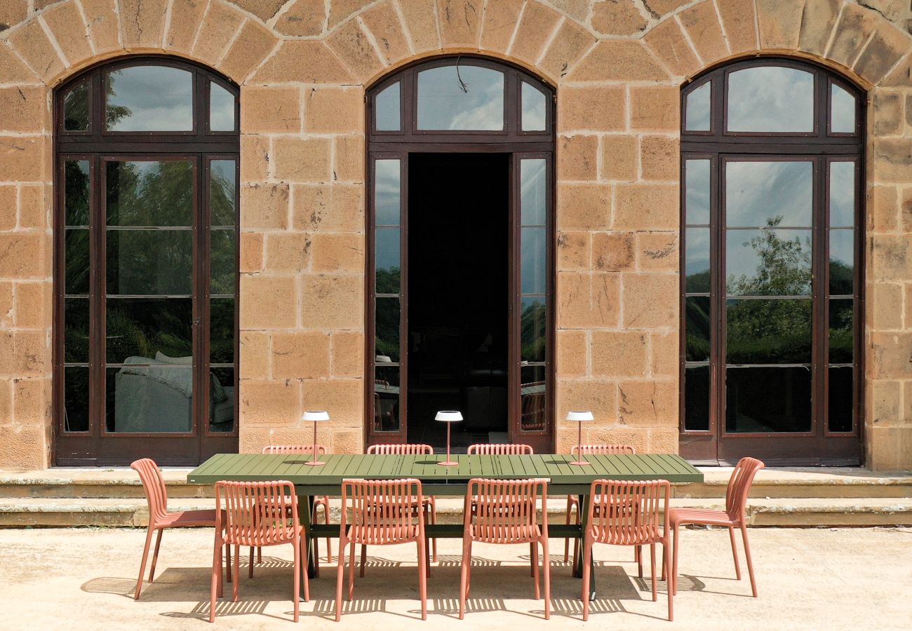 Villa in Sant Hilari Sacalm - Castell de Villavecchia - 20 pax