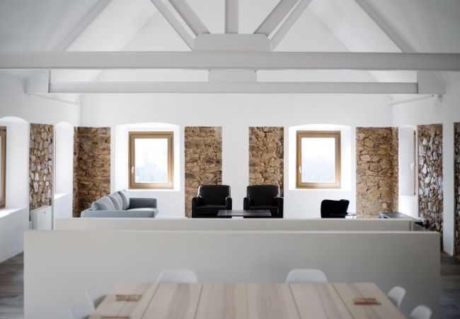 Finca in Sant Hilari Sacalm - Castell de Villavecchia - 33 pax Finca in Sant Hilari Sacalm - Castell de Villavecchia - 33 pax