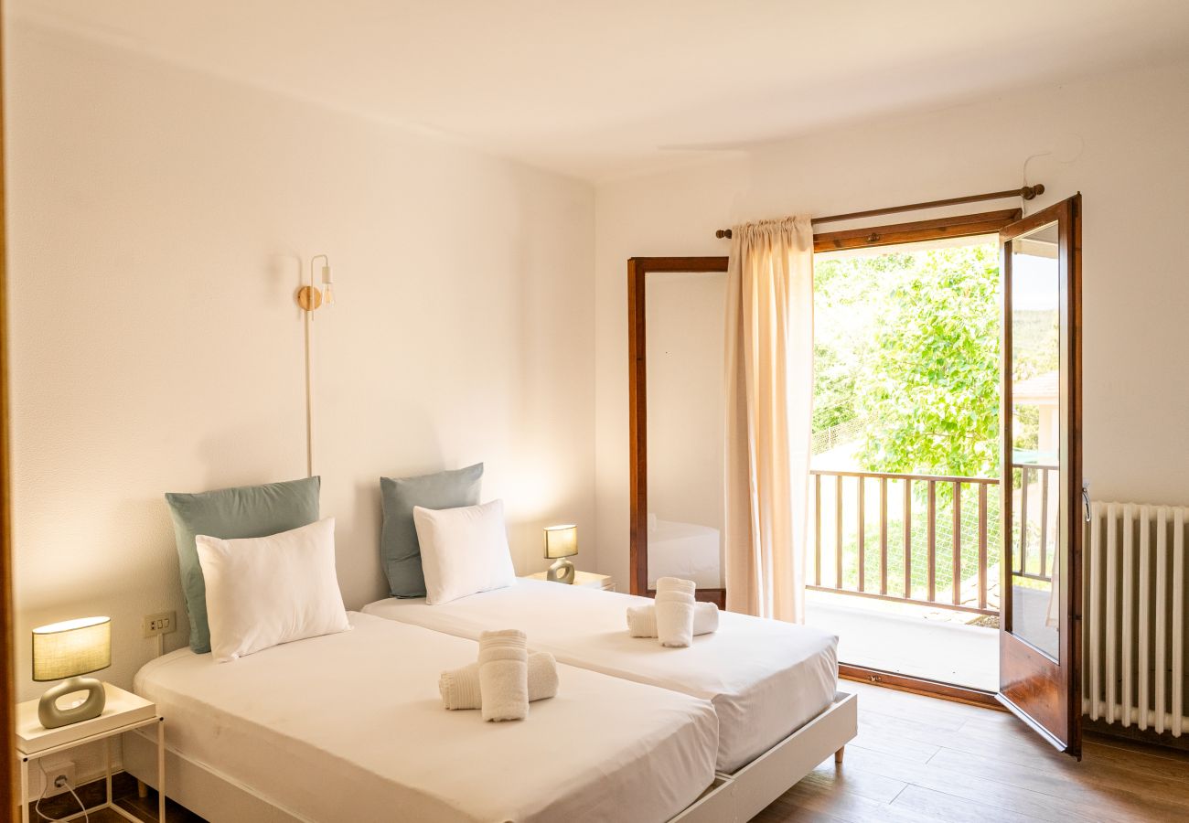Cottage in Sant Feliu de Pallerols - Majordoms Art