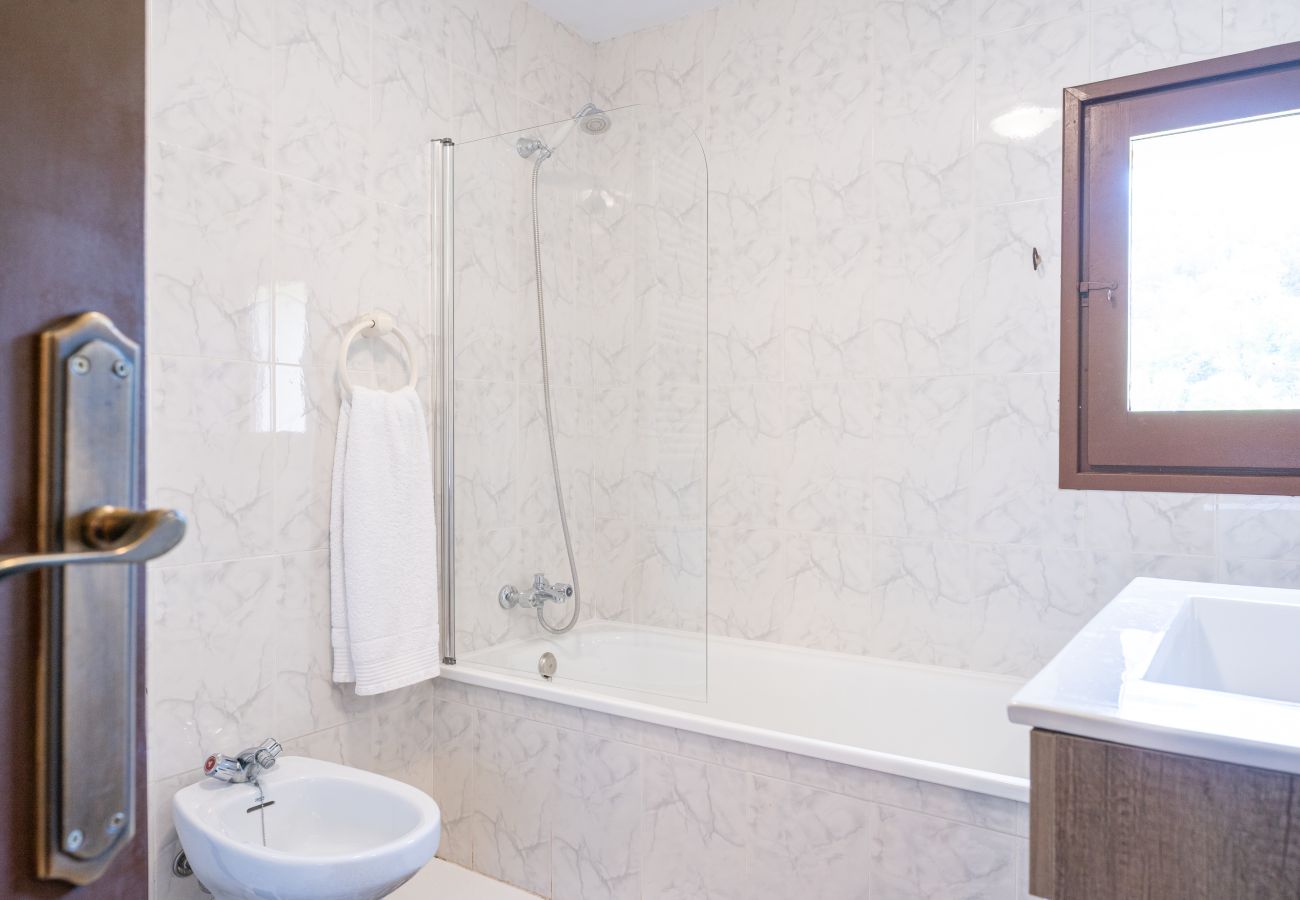 Finca in Sant Esteve d'en Bas - Majordoms Famada